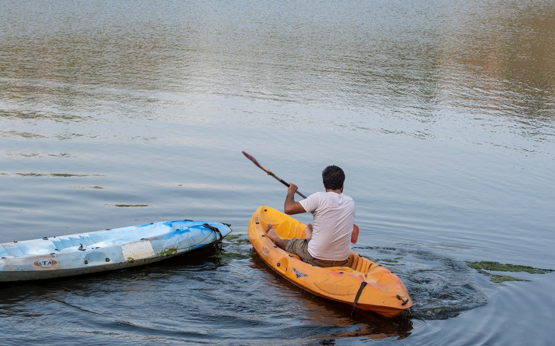 Márcio Spinola num kayak
